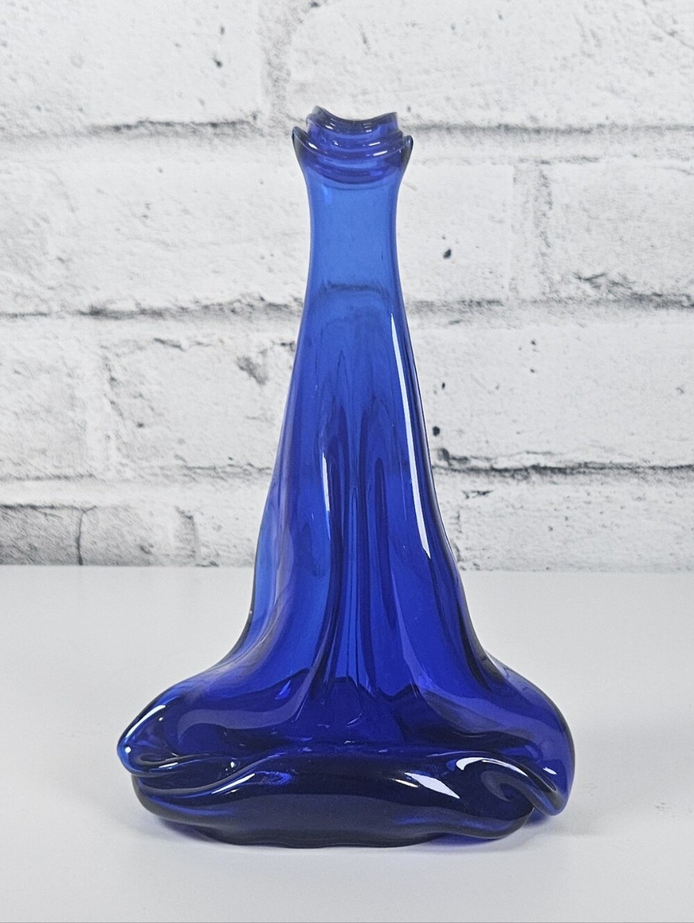 Ed Burns Designs Signed Cobalt Blue Art Glass Sculptural Vase BC